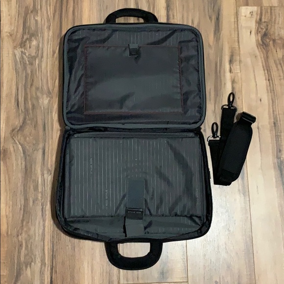 Eco Style case • Tech Pro Topload Case - Picture 4 of 8